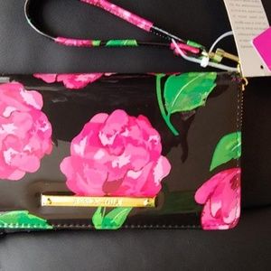 Beautiful New Betsey Johnson  wallet/ Wristlets